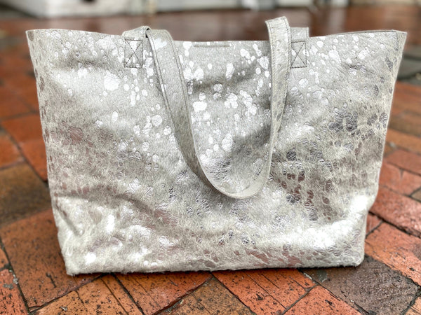 Extra large silver metallic cowhide leather bag 23”x 13”, Oversized work and travel computer bag