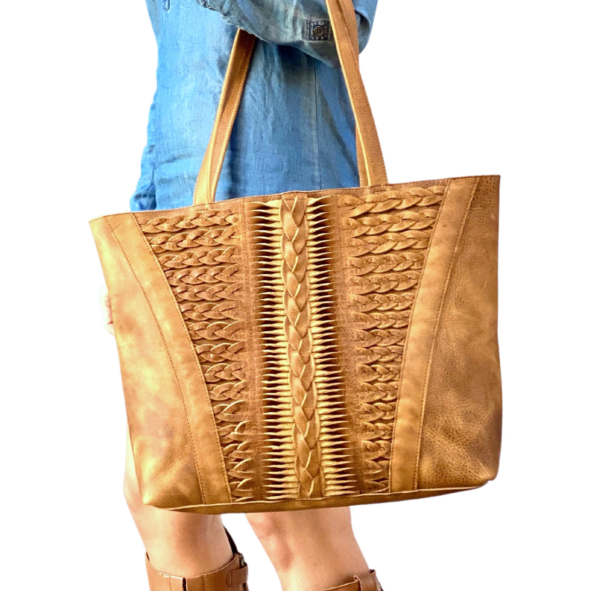ショルダーバッグ・ポシェット Orciani Brown Braided Leather Cigar Bag ブラウン（茶色）系 ORCIANI(オルチアーニ) ショルダーバッグ